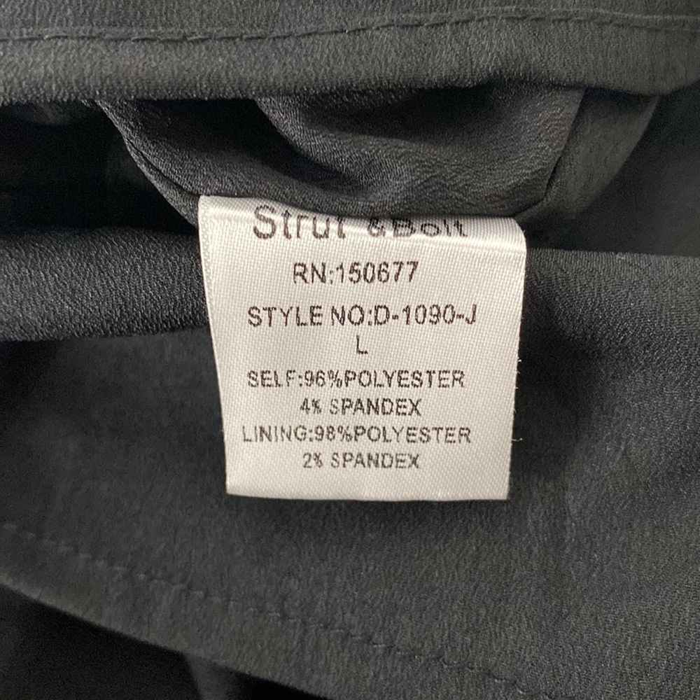 Strut & Bolt NWT Off The Shoulder Black Dress Chain Faux Pearl Large - Picture 15 of 16